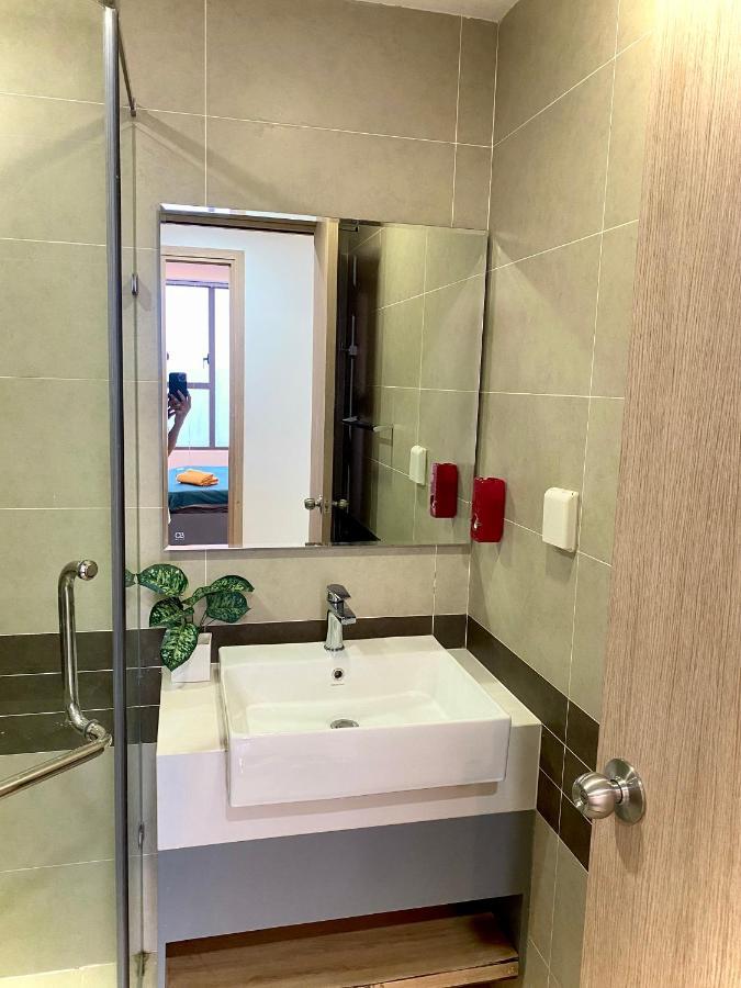 Tripletrees Apartment At Saigon Central - Rivergate Residence District 4 Ho Şi Min Exterior foto
